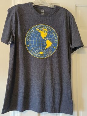 NWT GAP National Geogrqphic Tee